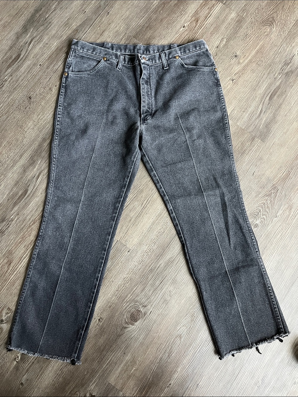 WRANGLER 40X32